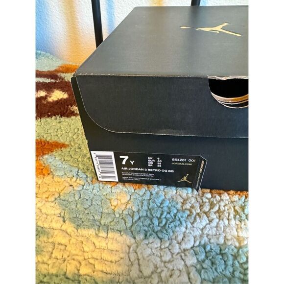 Nike Air Size 7Y Jordan 3 OG Bred 854261-001 Black Cement Youth DS New - Picture 6 of 6